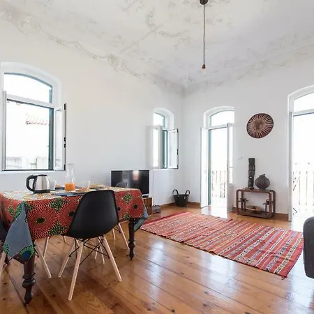 Casa Da Bombarda Lisbon